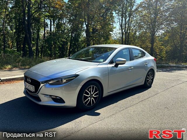Сірий Мазда 3, об'ємом двигуна 2 л та пробігом 110 тис. км за 14500 $, фото 1 на Automoto.ua