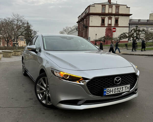 Серый Мазда 3, объемом двигателя 2.49 л и пробегом 48 тыс. км за 15500 $, фото 1 на Automoto.ua