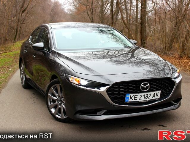 Серый Мазда 3, объемом двигателя 25 л и пробегом 121 тыс. км за 18500 $, фото 1 на Automoto.ua