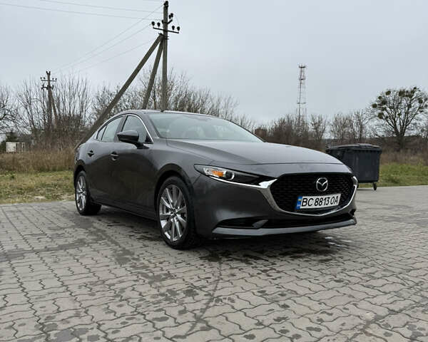 Серый Мазда 3, объемом двигателя 2.49 л и пробегом 38 тыс. км за 18000 $, фото 1 на Automoto.ua