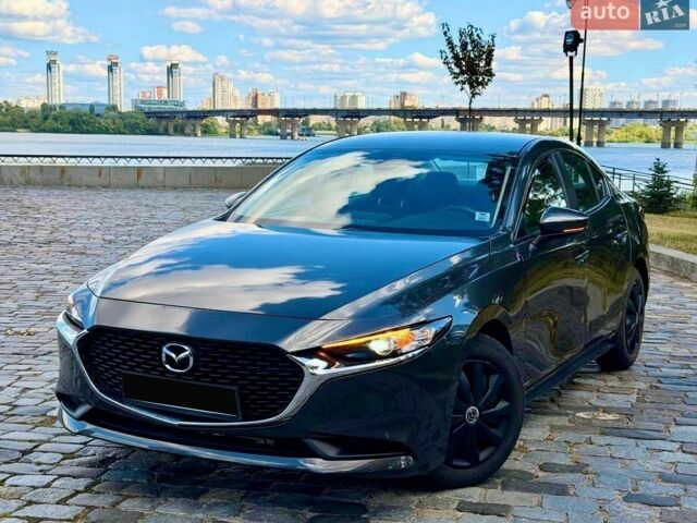 Серый Мазда 3, объемом двигателя 2 л и пробегом 60 тыс. км за 14500 $, фото 1 на Automoto.ua