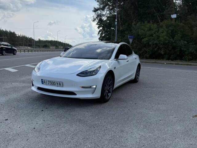 Сірий Мазда 3, об'ємом двигуна 2.5 л та пробігом 22 тис. км за 4509 $, фото 1 на Automoto.ua