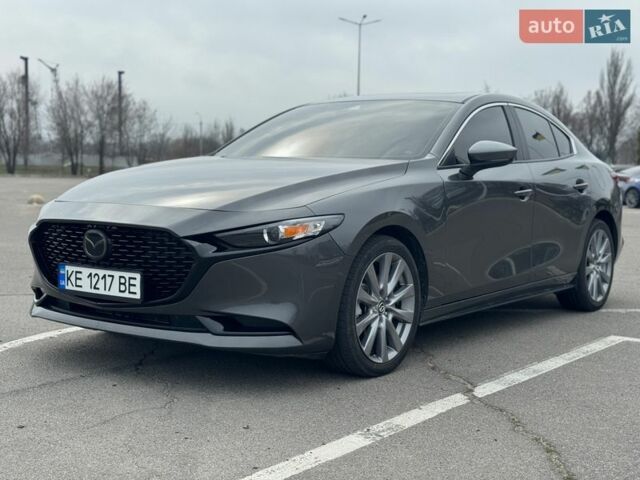 Серый Мазда 3, объемом двигателя 2.49 л и пробегом 45 тыс. км за 18000 $, фото 1 на Automoto.ua