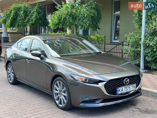 Сірий Мазда 3, об'ємом двигуна 2.49 л та пробігом 10 тис. км за 18999 $, фото 1 на Automoto.ua