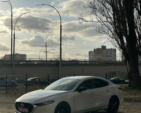 Сірий Мазда 3, об'ємом двигуна 2.49 л та пробігом 7 тис. км за 21000 $, фото 1 на Automoto.ua