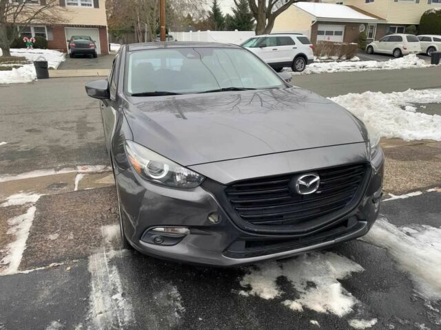 Серый Мазда 3, объемом двигателя 2.5 л и пробегом 62 тыс. км за 2000 $, фото 1 на Automoto.ua