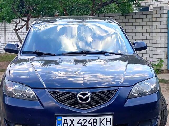Синий Мазда 3, объемом двигателя 1.6 л и пробегом 200 тыс. км за 3300 $, фото 1 на Automoto.ua
