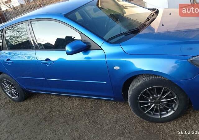 Синій Мазда 3, об'ємом двигуна 1.6 л та пробігом 280 тис. км за 4700 $, фото 1 на Automoto.ua