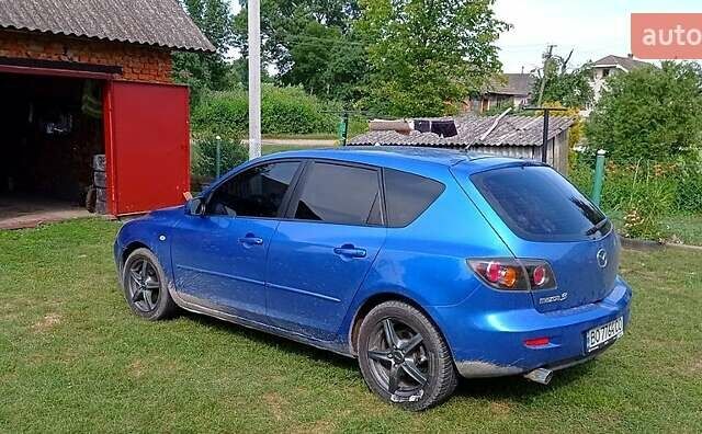 Синій Мазда 3, об'ємом двигуна 1.6 л та пробігом 204 тис. км за 4500 $, фото 1 на Automoto.ua