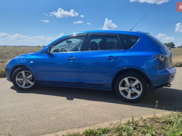 Синий Мазда 3, объемом двигателя 1.6 л и пробегом 184 тыс. км за 4999 $, фото 1 на Automoto.ua