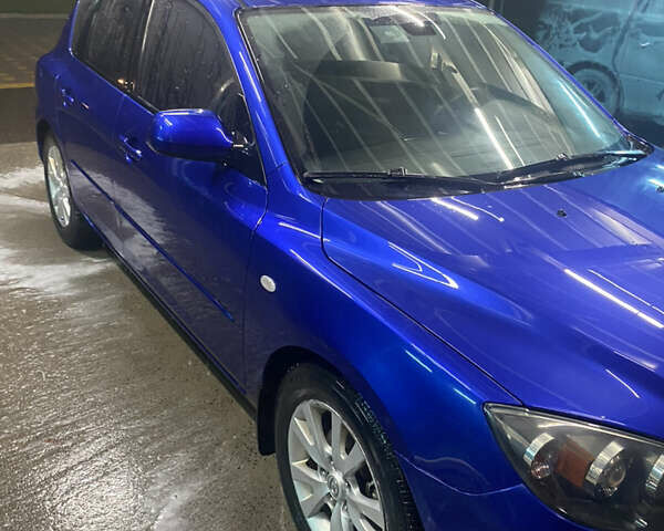 Синий Мазда 3, объемом двигателя 1.6 л и пробегом 255 тыс. км за 5000 $, фото 1 на Automoto.ua
