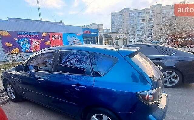 Синий Мазда 3, объемом двигателя 1.6 л и пробегом 210 тыс. км за 5300 $, фото 1 на Automoto.ua