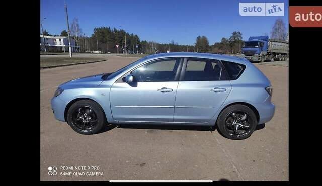 Синий Мазда 3, объемом двигателя 1.6 л и пробегом 172 тыс. км за 5800 $, фото 1 на Automoto.ua