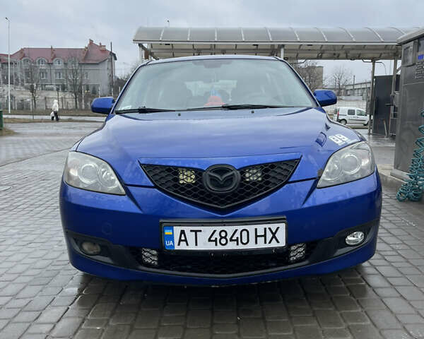 Синий Мазда 3, объемом двигателя 1.6 л и пробегом 216 тыс. км за 3999 $, фото 1 на Automoto.ua