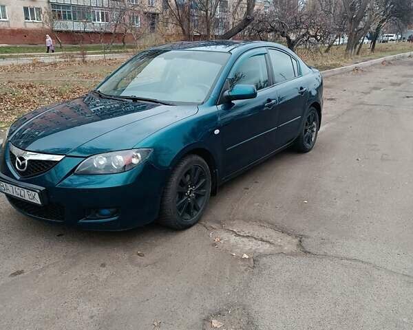 Синий Мазда 3, объемом двигателя 1.6 л и пробегом 286 тыс. км за 4600 $, фото 1 на Automoto.ua