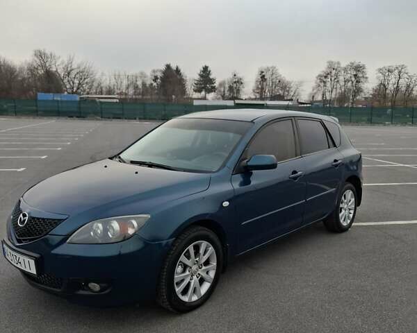 Синій Мазда 3, об'ємом двигуна 1.6 л та пробігом 230 тис. км за 5800 $, фото 1 на Automoto.ua