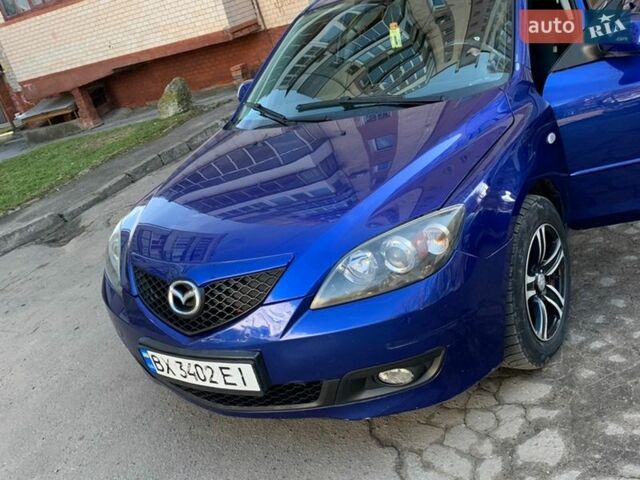 Синий Мазда 3, объемом двигателя 1.6 л и пробегом 228 тыс. км за 5000 $, фото 1 на Automoto.ua