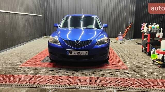 Синій Мазда 3, об'ємом двигуна 1.35 л та пробігом 220 тис. км за 4500 $, фото 1 на Automoto.ua