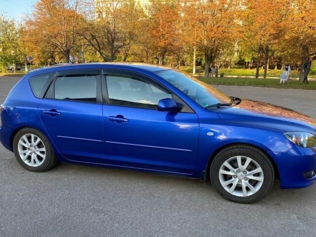 Синий Мазда 3, объемом двигателя 1.6 л и пробегом 212 тыс. км за 4321 $, фото 1 на Automoto.ua