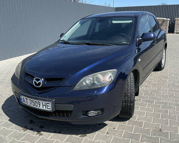 Синий Мазда 3, объемом двигателя 2 л и пробегом 260 тыс. км за 6300 $, фото 1 на Automoto.ua