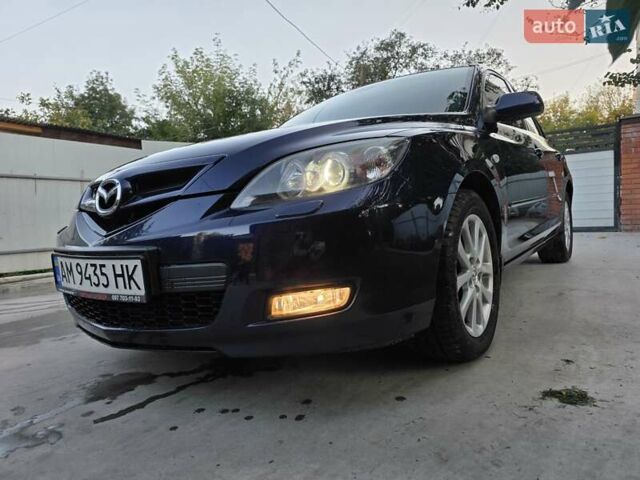 Синій Мазда 3, об'ємом двигуна 1.6 л та пробігом 240 тис. км за 4900 $, фото 1 на Automoto.ua