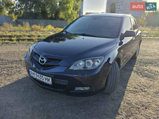 Синий Мазда 3, объемом двигателя 1.6 л и пробегом 240 тыс. км за 5500 $, фото 1 на Automoto.ua