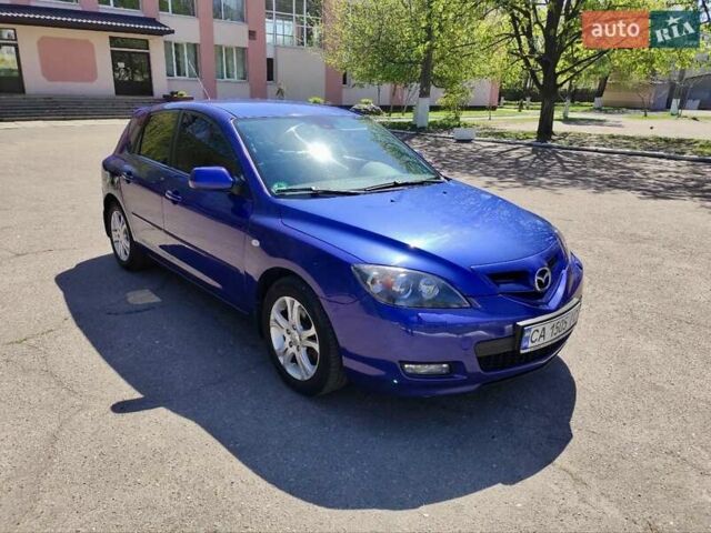 Синий Мазда 3, объемом двигателя 1.6 л и пробегом 141 тыс. км за 6600 $, фото 1 на Automoto.ua