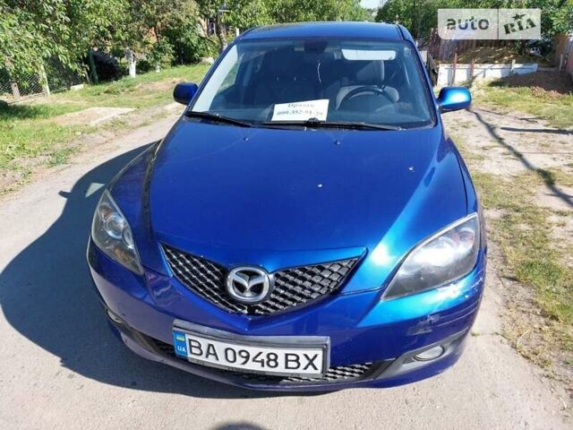 Синий Мазда 3, объемом двигателя 1.6 л и пробегом 194 тыс. км за 5500 $, фото 1 на Automoto.ua