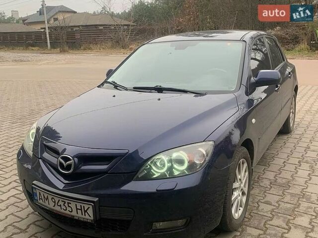 Синий Мазда 3, объемом двигателя 1.6 л и пробегом 250 тыс. км за 5200 $, фото 1 на Automoto.ua