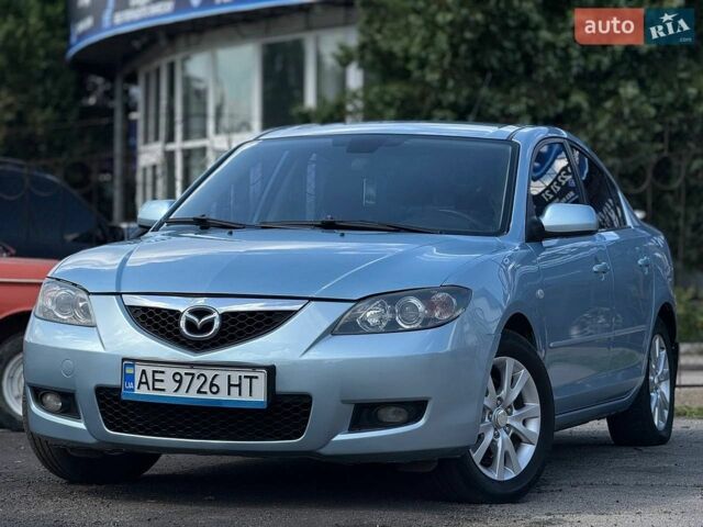 Синий Мазда 3, объемом двигателя 1.6 л и пробегом 140 тыс. км за 5999 $, фото 1 на Automoto.ua