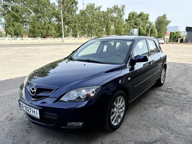 Синий Мазда 3, объемом двигателя 1.6 л и пробегом 202 тыс. км за 5200 $, фото 1 на Automoto.ua