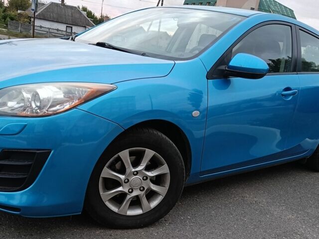 Синий Мазда 3, объемом двигателя 1.6 л и пробегом 230 тыс. км за 6700 $, фото 1 на Automoto.ua