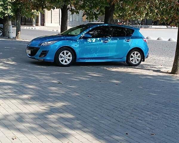 Синий Мазда 3, объемом двигателя 1.6 л и пробегом 148 тыс. км за 4300 $, фото 1 на Automoto.ua
