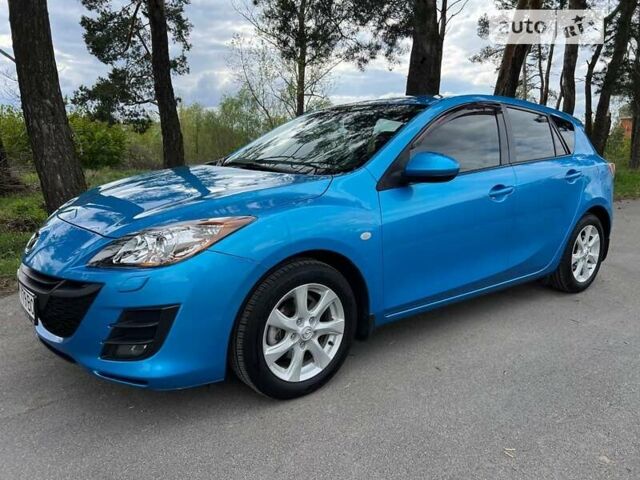 Синий Мазда 3, объемом двигателя 1.6 л и пробегом 142 тыс. км за 9800 $, фото 1 на Automoto.ua