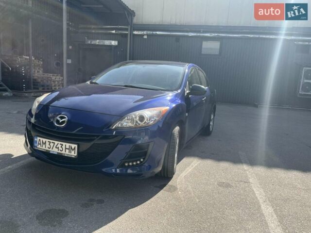 Синий Мазда 3, объемом двигателя 1.6 л и пробегом 145 тыс. км за 7000 $, фото 1 на Automoto.ua