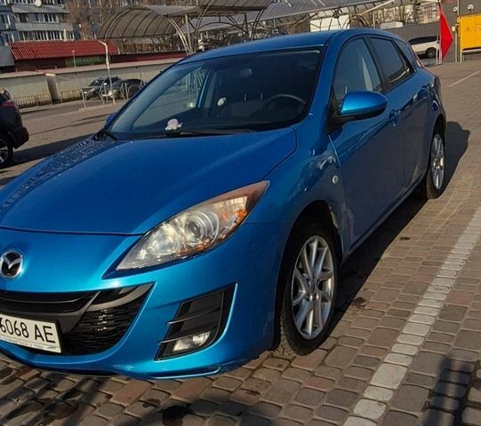 Синий Мазда 3, объемом двигателя 1.6 л и пробегом 223 тыс. км за 6800 $, фото 1 на Automoto.ua