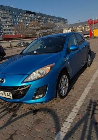 Синий Мазда 3, объемом двигателя 1.6 л и пробегом 223 тыс. км за 7800 $, фото 1 на Automoto.ua
