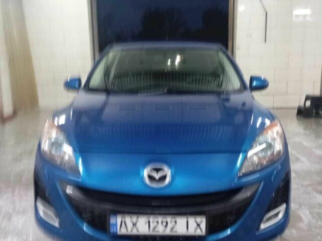 Синий Мазда 3, объемом двигателя 2 л и пробегом 155 тыс. км за 6300 $, фото 1 на Automoto.ua