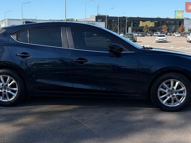 Синий Мазда 3, объемом двигателя 2 л и пробегом 170 тыс. км за 9900 $, фото 1 на Automoto.ua