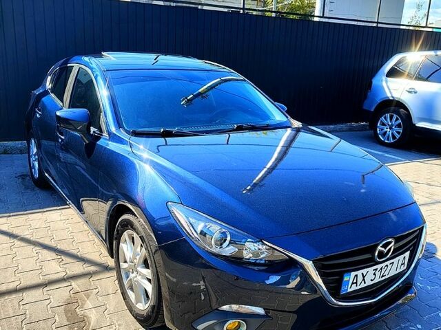 Синий Мазда 3, объемом двигателя 2 л и пробегом 168 тыс. км за 10000 $, фото 1 на Automoto.ua
