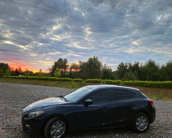Синий Мазда 3, объемом двигателя 2 л и пробегом 177 тыс. км за 9400 $, фото 1 на Automoto.ua