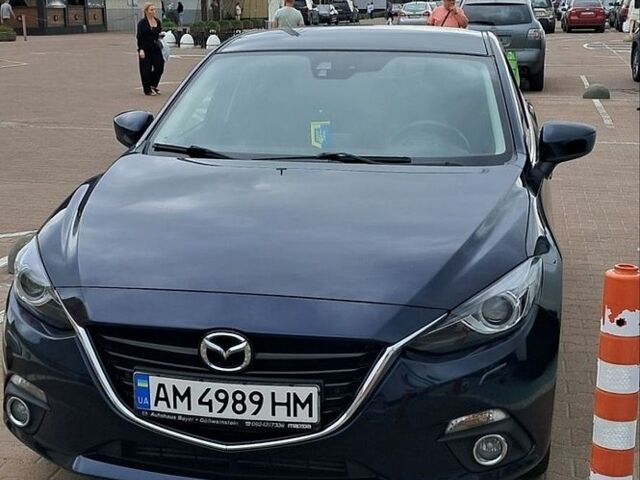 Синій Мазда 3, об'ємом двигуна 2.2 л та пробігом 259 тис. км за 10900 $, фото 1 на Automoto.ua
