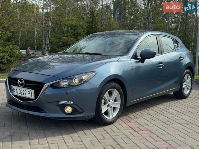 Синий Мазда 3, объемом двигателя 2 л и пробегом 106 тыс. км за 10990 $, фото 1 на Automoto.ua