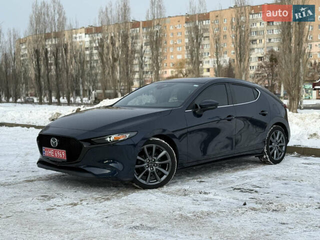 Синий Мазда 3, объемом двигателя 2.5 л и пробегом 72 тыс. км за 16200 $, фото 1 на Automoto.ua