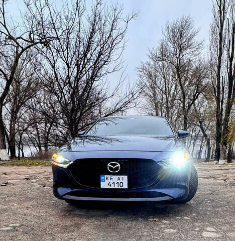 Синий Мазда 3, объемом двигателя 2.49 л и пробегом 8 тыс. км за 19999 $, фото 1 на Automoto.ua