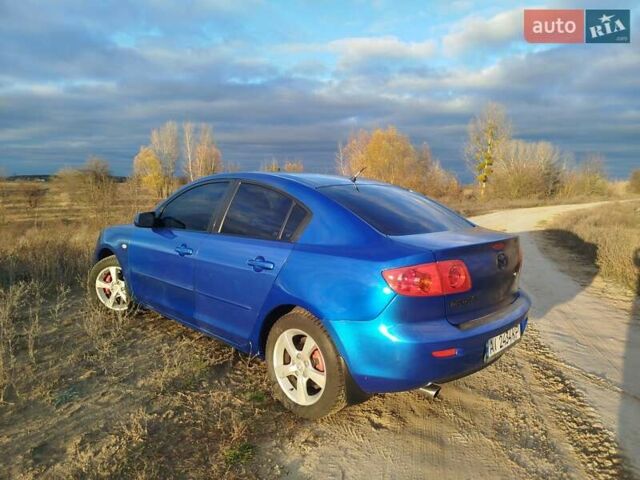 Синий Мазда 3, объемом двигателя 1.6 л и пробегом 220 тыс. км за 4600 $, фото 1 на Automoto.ua