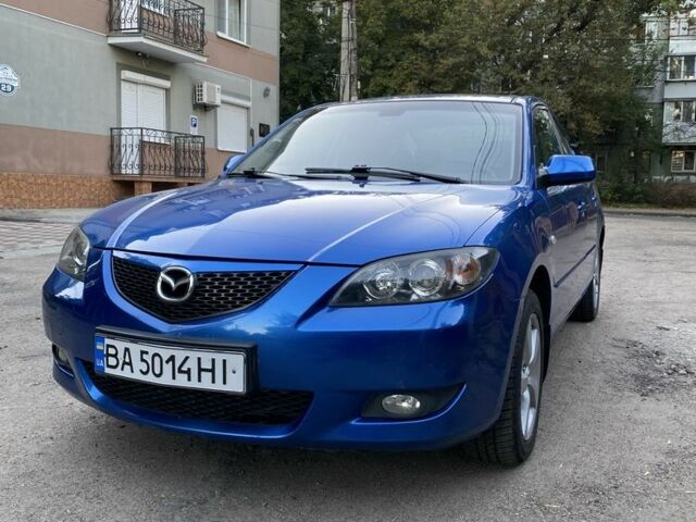 Синий Мазда 3, объемом двигателя 1.6 л и пробегом 191 тыс. км за 5500 $, фото 1 на Automoto.ua