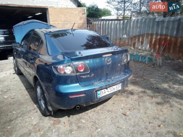 Синій Мазда 3, об'ємом двигуна 1.6 л та пробігом 348 тис. км за 2690 $, фото 1 на Automoto.ua