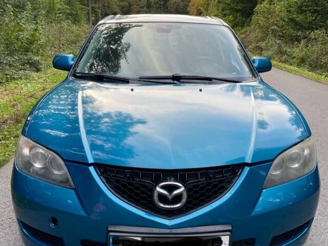 Синій Мазда 3, об'ємом двигуна 1 л та пробігом 4 тис. км за 3200 $, фото 1 на Automoto.ua