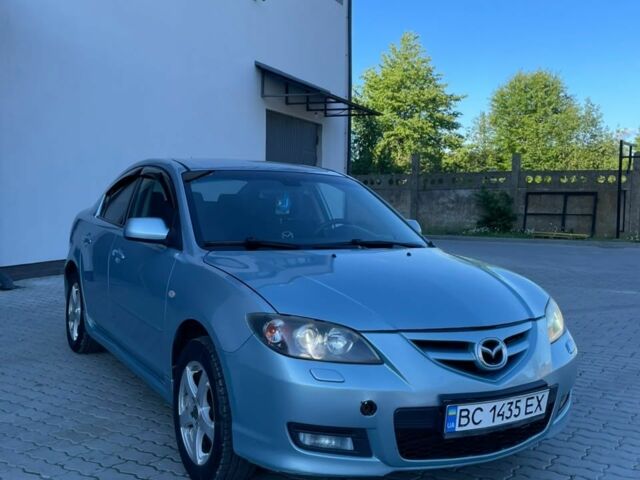 Синий Мазда 3, объемом двигателя 2 л и пробегом 200 тыс. км за 3800 $, фото 1 на Automoto.ua